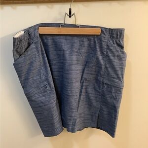 Duluth Trading Co Dry on the Fly pull-on skort